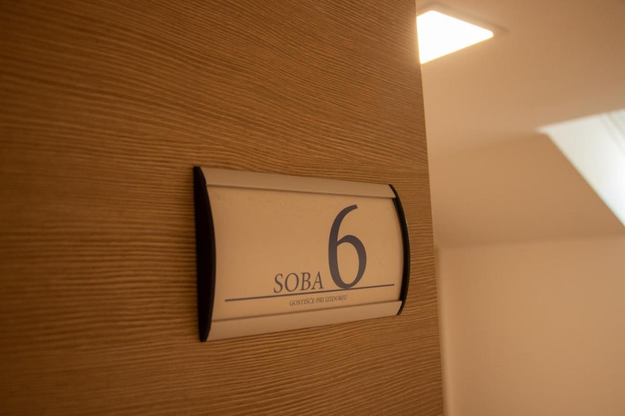 Hisa Izabela Otel Muta Dış mekan fotoğraf